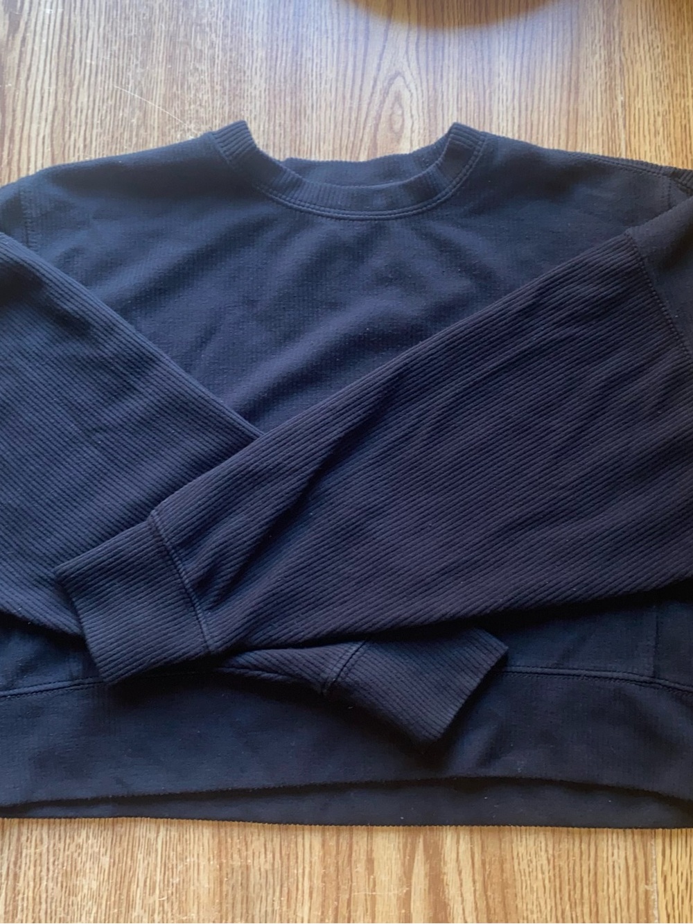 Cropped Woman’s Crewneck Sweater - Black